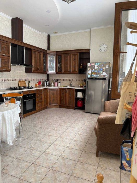 Улица Савр. Мирабадское РОВД. Дом 3.5 сотки 4 комнаты. Евроремонт