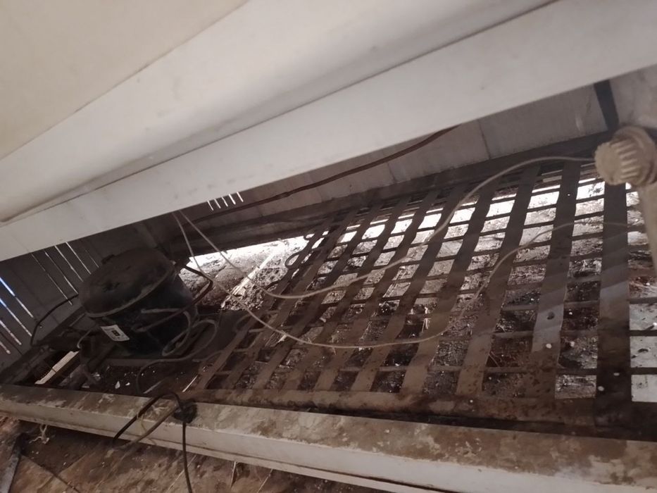 Продаётся витрина холодильник SINO Б/У в хорошем состоянии