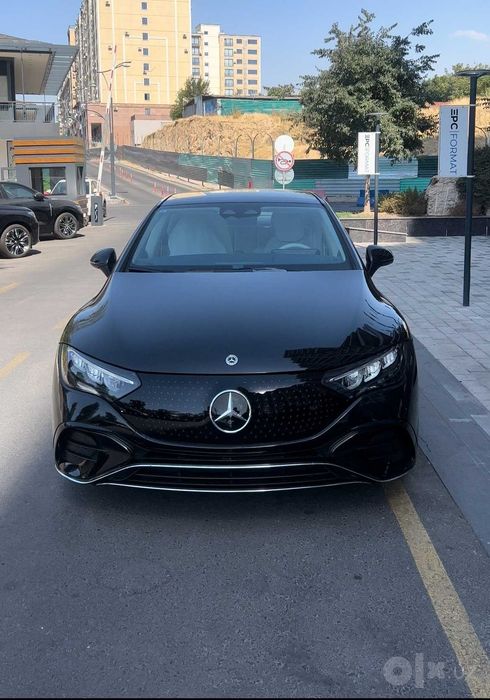 MERCEDES BENZ EQE 500 sedan + Кредит