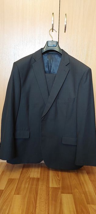 Продам костюм мужской