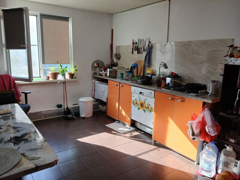 Продам в элитном районе дом. Медеуский район.