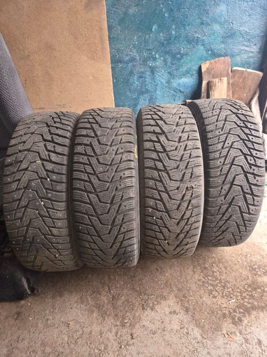 Продам шины зимние 185/60/14