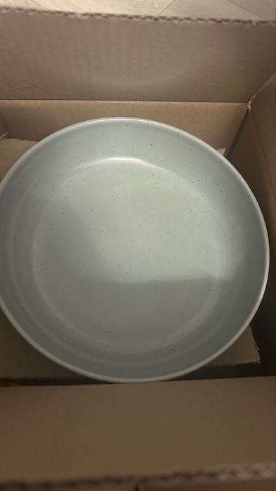 Комплект съдове за хранене 24 части