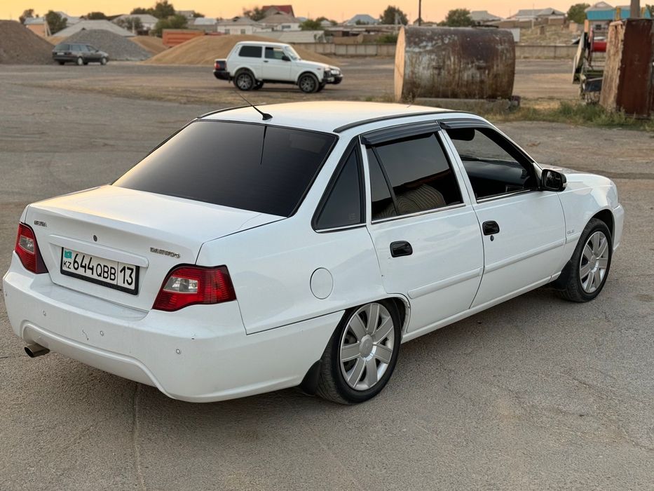 Продаётся Нексия 2