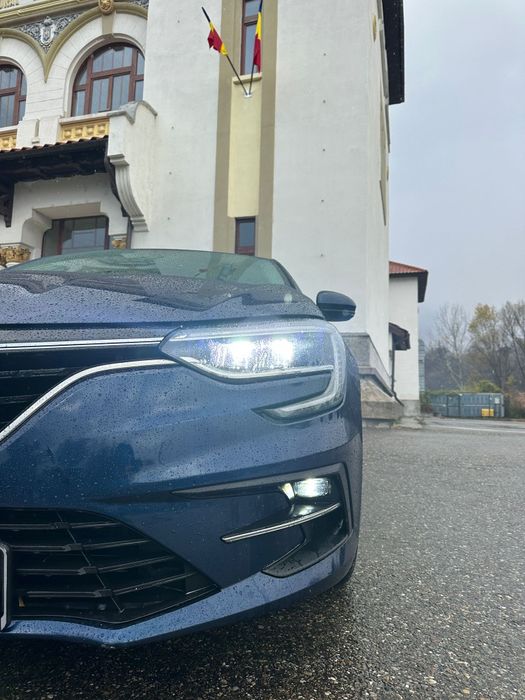 Renault Mégane Sedan ZEN TCe 114 GPF – 2021 | 45.000 km | Stare imp