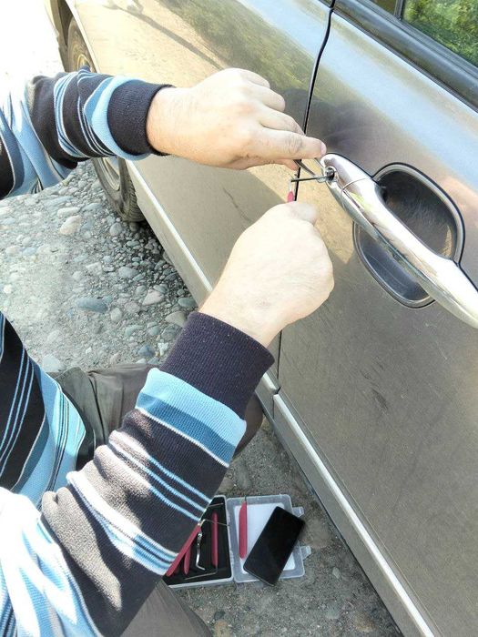 Вскрытие авто замка \ Вскрыть замок автомобиля \ Открыть машину срочно