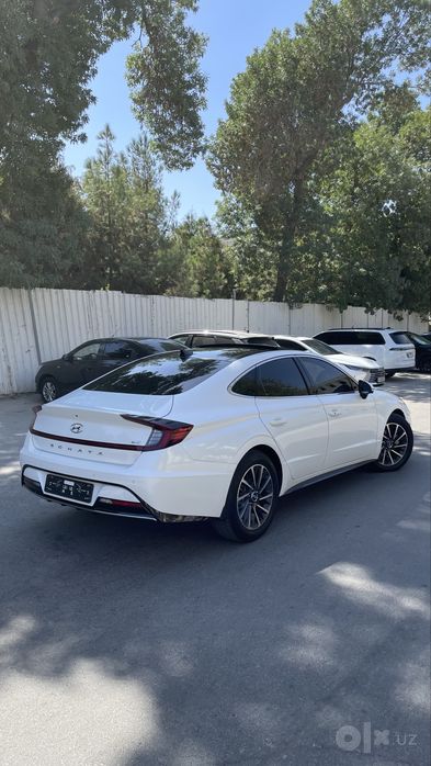 Hyundai sonata full