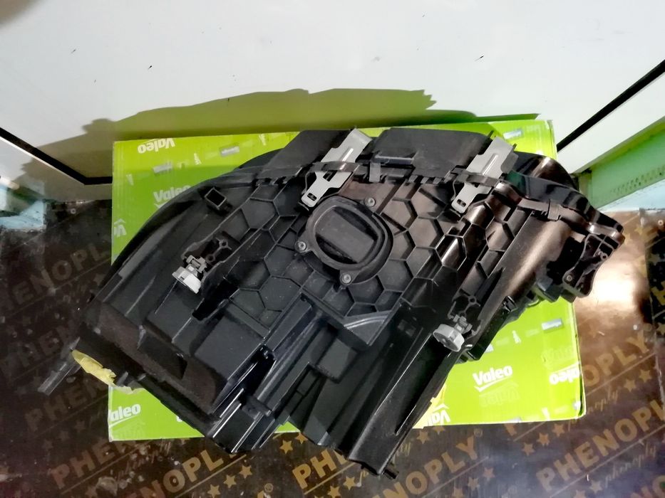 Фар фарове за БМВ М8 Г14 Г15 Г16 / BMW 8 G14 G15 G16 Laser Лазер.