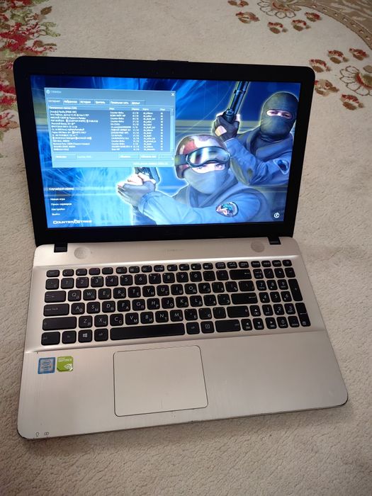 * Ноутбук Асус *