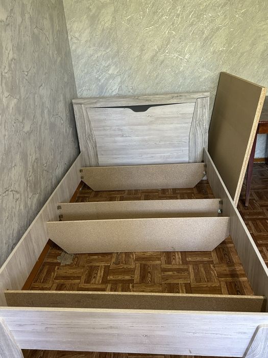 каркас на двуспальную кровать