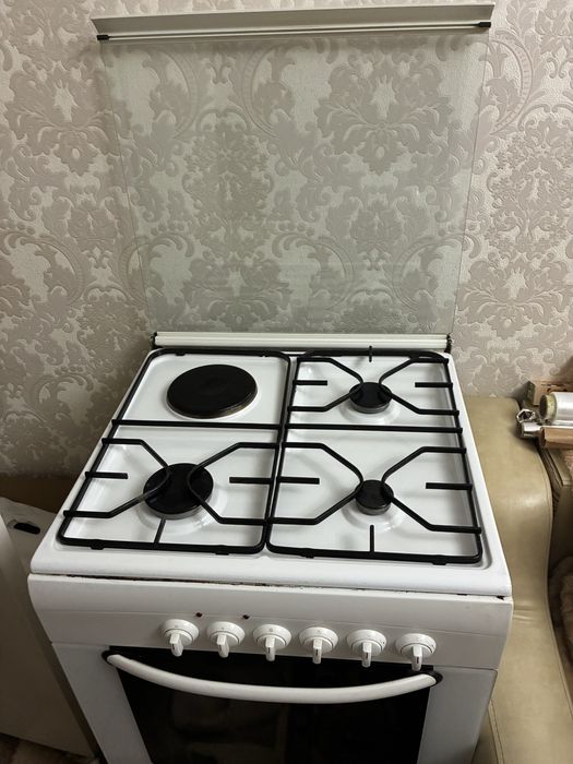 Продам газовую плиту Bosch