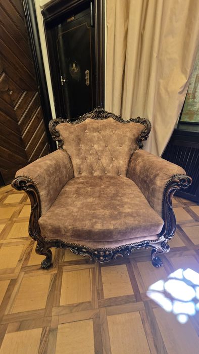 Set 2 fotolii baroc, lemn masiv sculptat manual, catifea – stare foarte bună