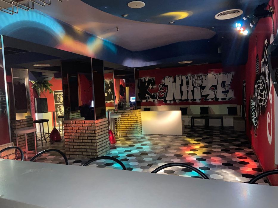 Зала под наем за Партита Black&White - Underground