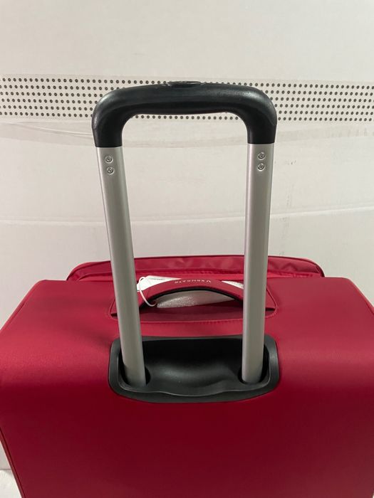 Комплект от два куфара Roncato