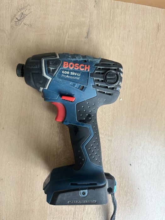 Bosch гайковерт, шрупаверт