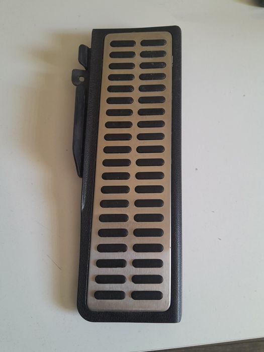 Стъпенка (поставка за крак) за Голф 5