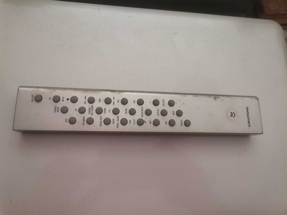 Grundig audio дистанционно