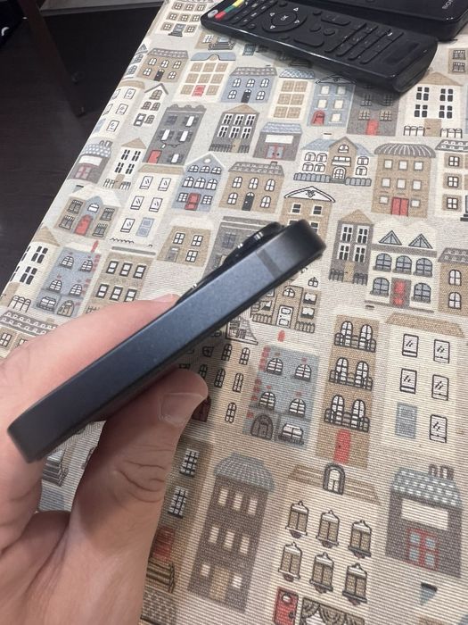 iPhone 13 перфектен