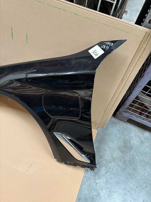 Преден ляв хибриден калник БМВ Г30 Г31 BMW G30 G31 2 броя