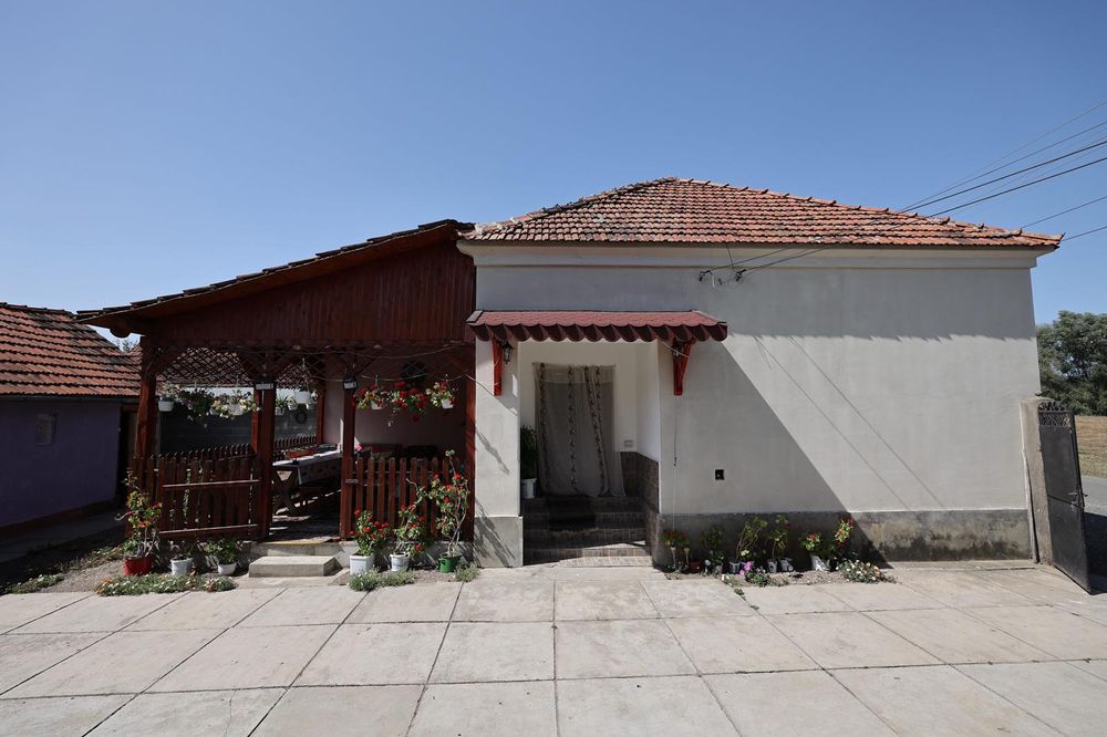 Vând casa, sat Lalasint