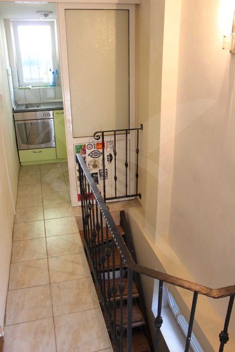 Продава се Етаж от къща в Варна, ВИНС - 74 кв.м за 2028 €/кв.м - Снимка #7