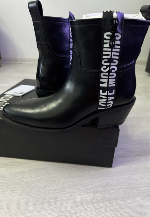 Botine western Love Moschino, marimea 36