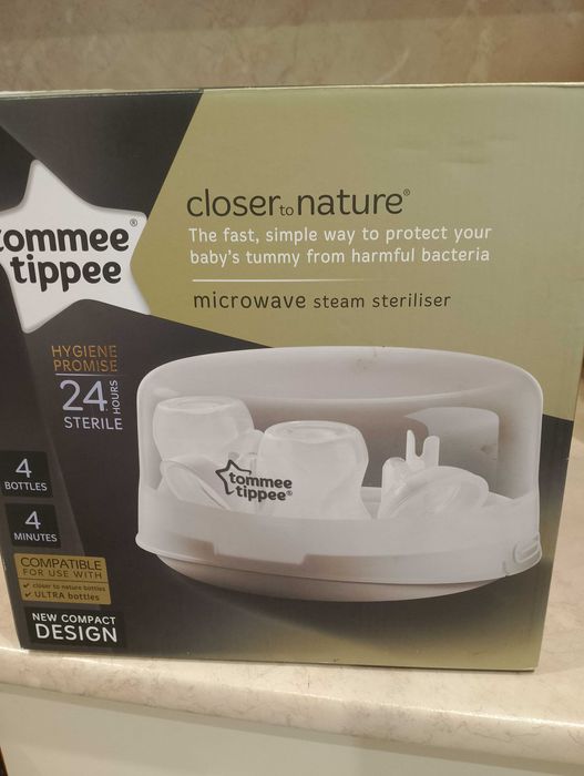 Стерилизатор Tommee Tippee