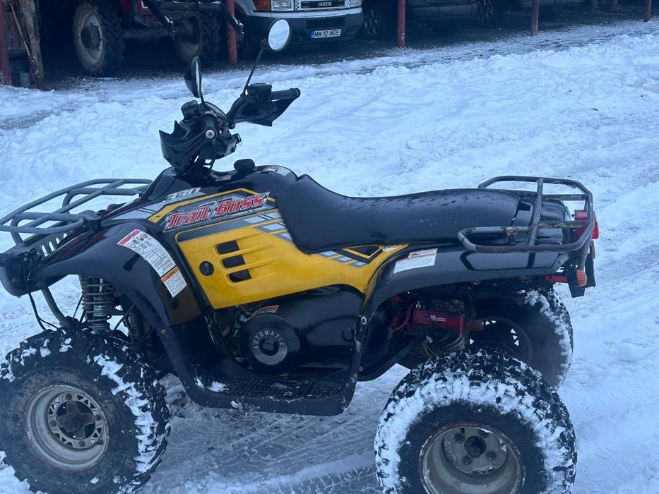 Vând atv polaris 330cc