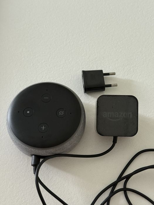 Boxa Alexa Amazon Echo Dot 3