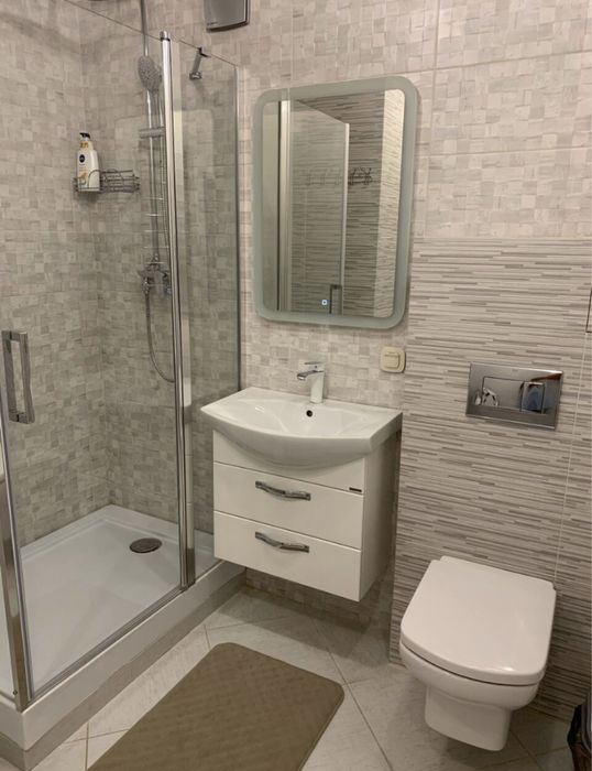 Сдается квартира на батысе по часам