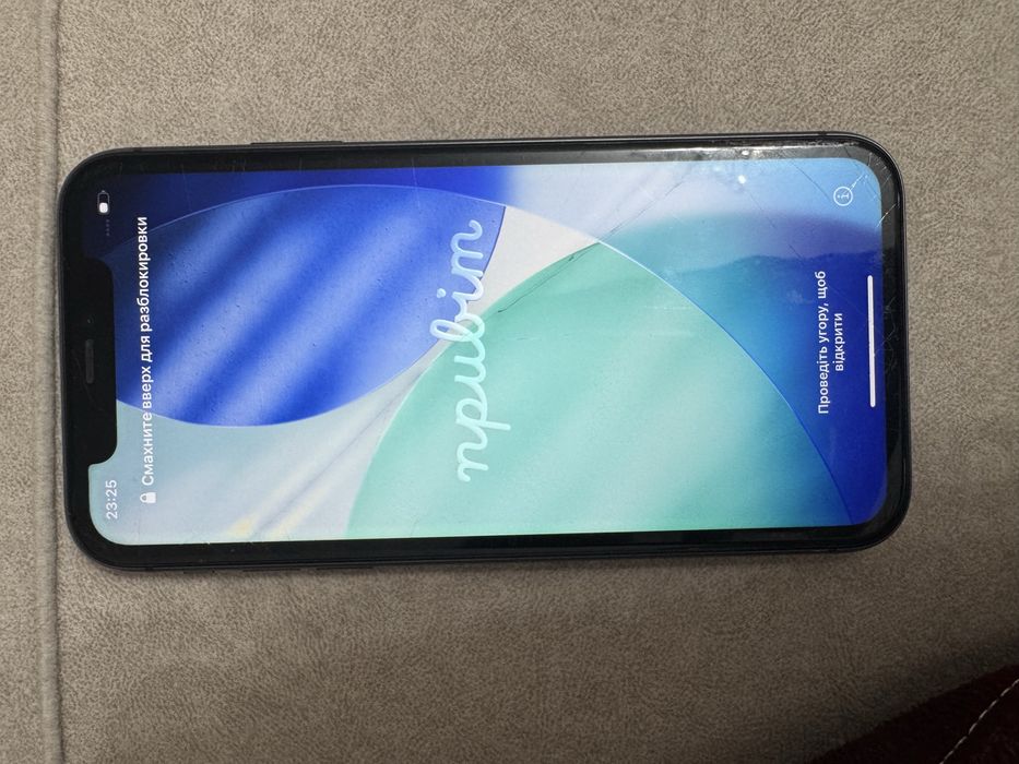 Продам iPhone 11 128 GB