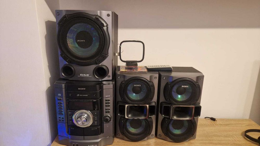 Combina muzicala Sony