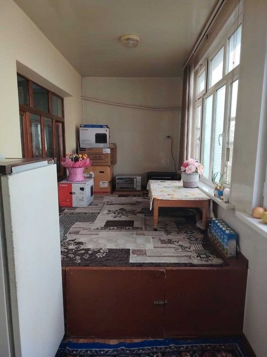 Срочно...Сергели 8 2 хона 5-этаж 9 этажка 2/6 балкон+лифтовой