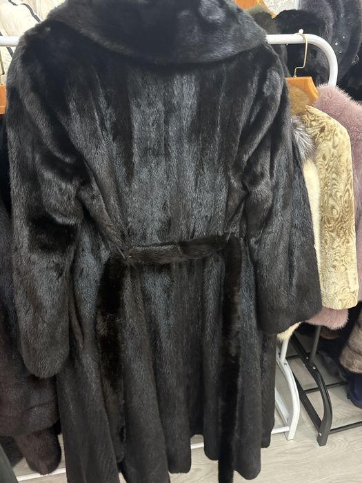 Шуба manzari оригинал р 46,48,50
