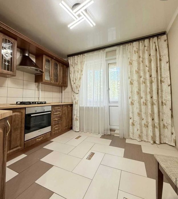 Продается трешка в 20м мкр