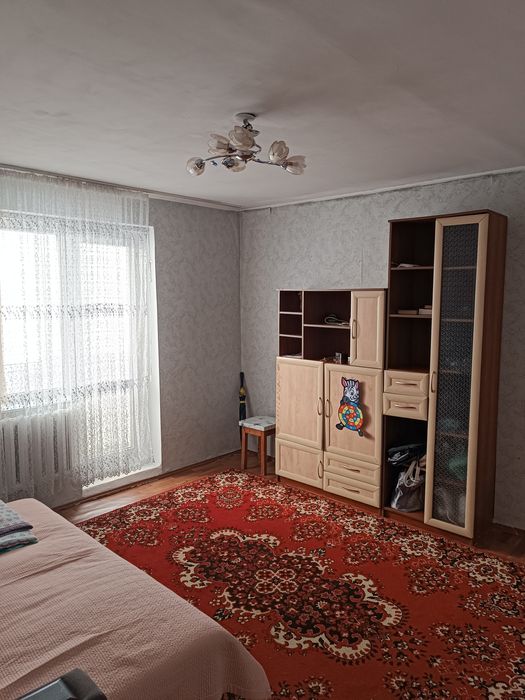 Продам квартиру, Голубые пруды 4.