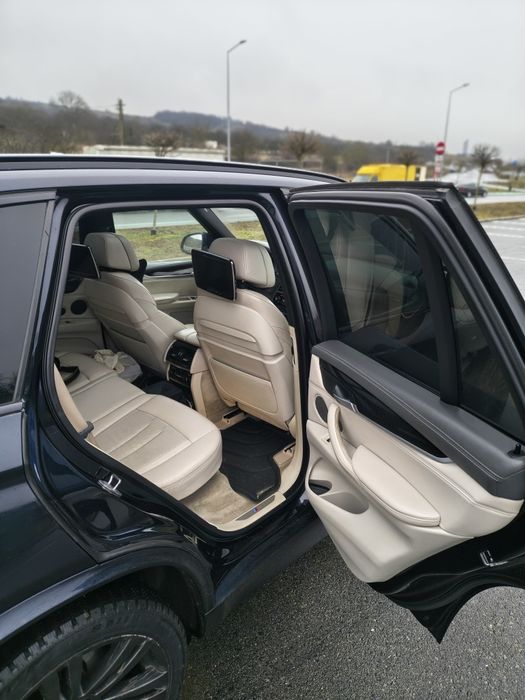 BMW X5 f15 M50D
- motor 3.0 d, 3 turbine 381 cp, consum foarte bun
- m