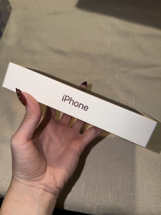 iPhone 18 Pro 256GB Sigilat Unlocked Burgundy