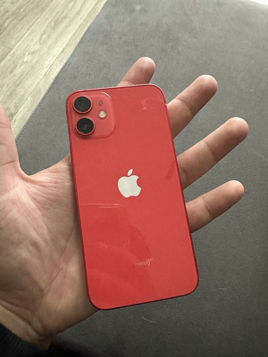 Айфон 12 мини RED