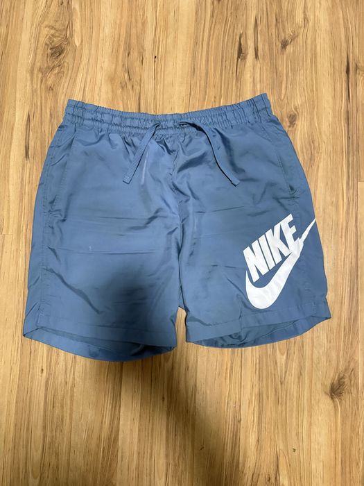 Разпродажба nike дрехи