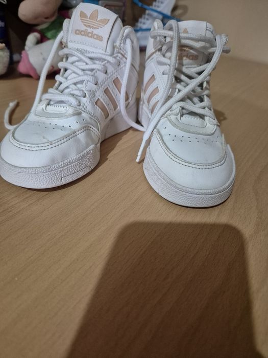 Оригинални Adidas 28 номер