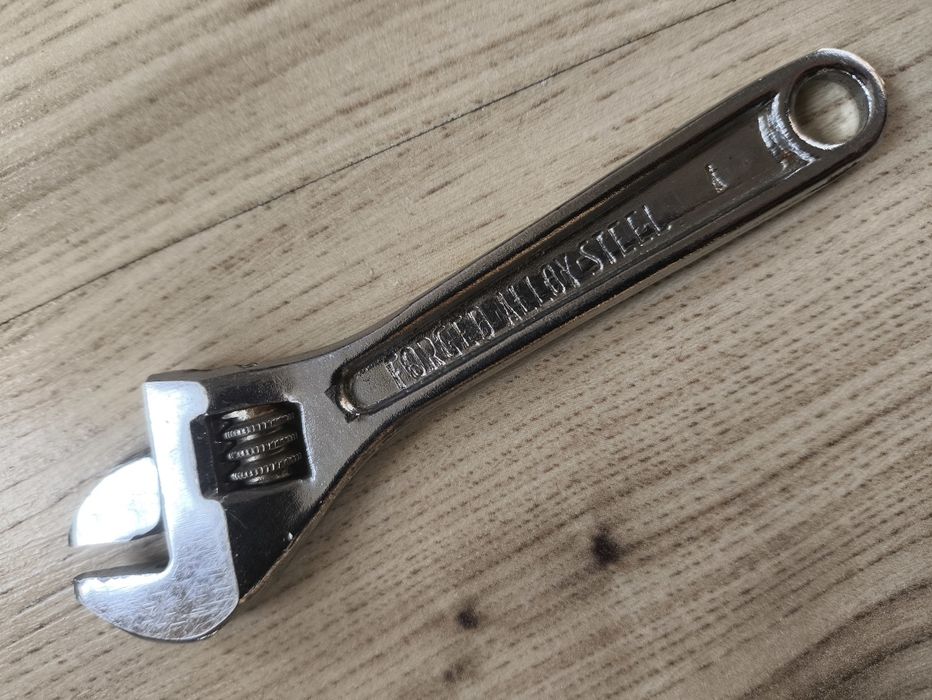 Раздвижени гаечени ключове