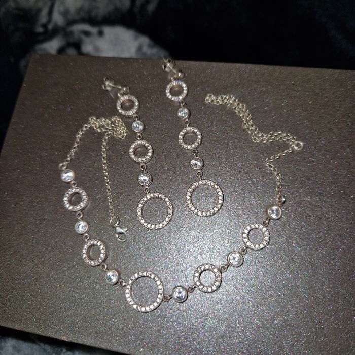 Сребърни изискани  накити