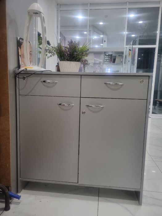 Продается салонная мебель