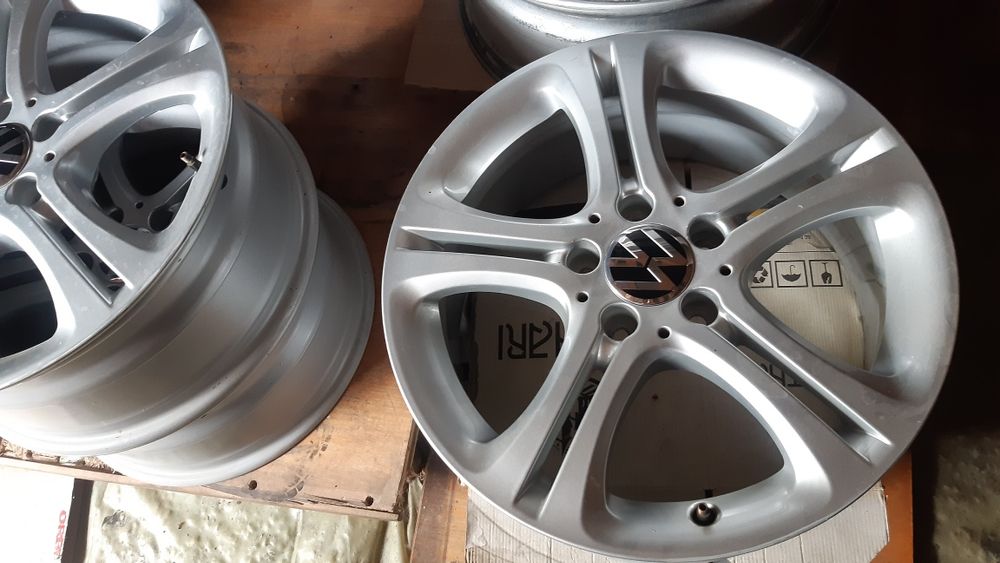 4 jante aliaj  r17 Volkswagen 5x112, Passat, Audi preț 1200 lei setul
