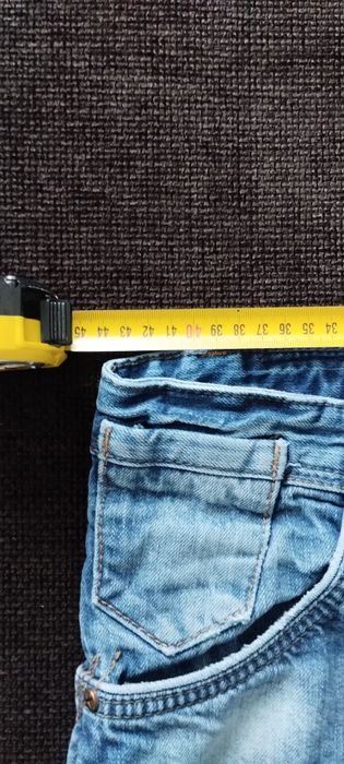 Мъжки дънки хубав модел