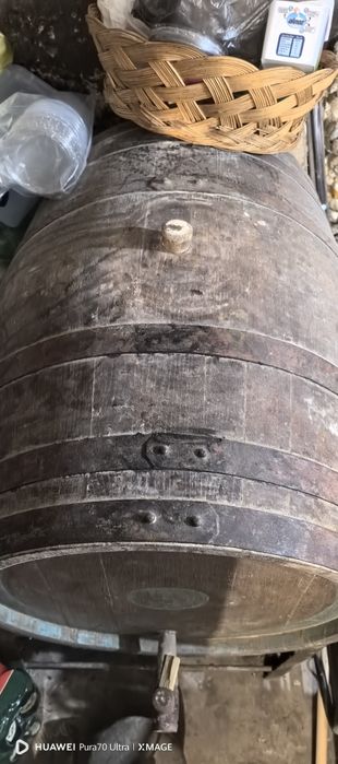 Дъбови бурета различни големини