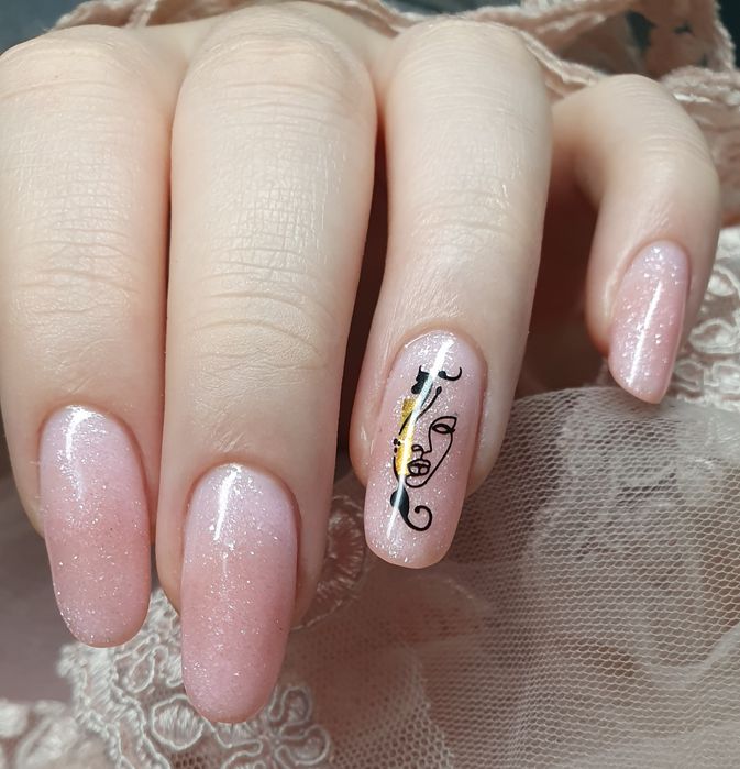 Unghii ojă semi/ gel .