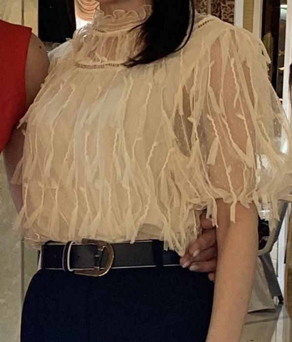 Блуза нарядная размер S