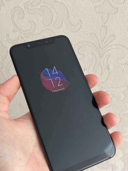 Mi 8 продаю или обмен
